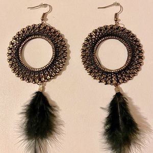 Gold And Black Feathered Earrings (NWOT)